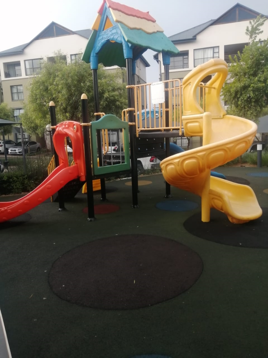 To Let 3 Bedroom Property for Rent in Waterfall Gauteng