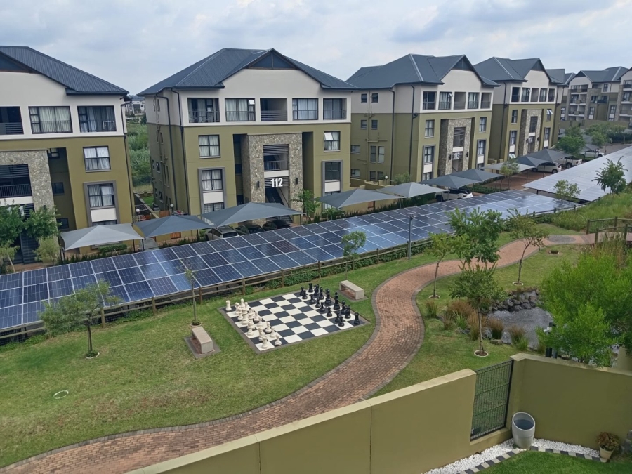 To Let 2 Bedroom Property for Rent in Waterfall Gauteng