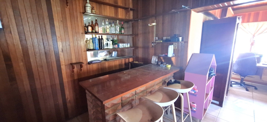 3 Bedroom Property for Sale in Dunnottar Gauteng