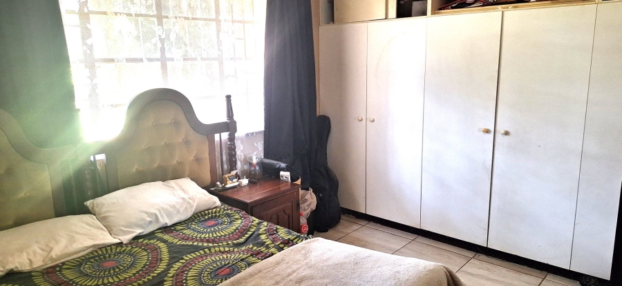 3 Bedroom Property for Sale in Dunnottar Gauteng