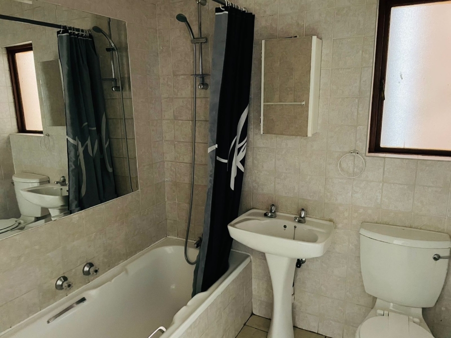 To Let 2 Bedroom Property for Rent in Bassonia Gauteng