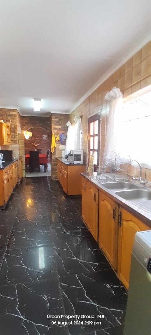 4 Bedroom Property for Sale in Sunward Park Gauteng