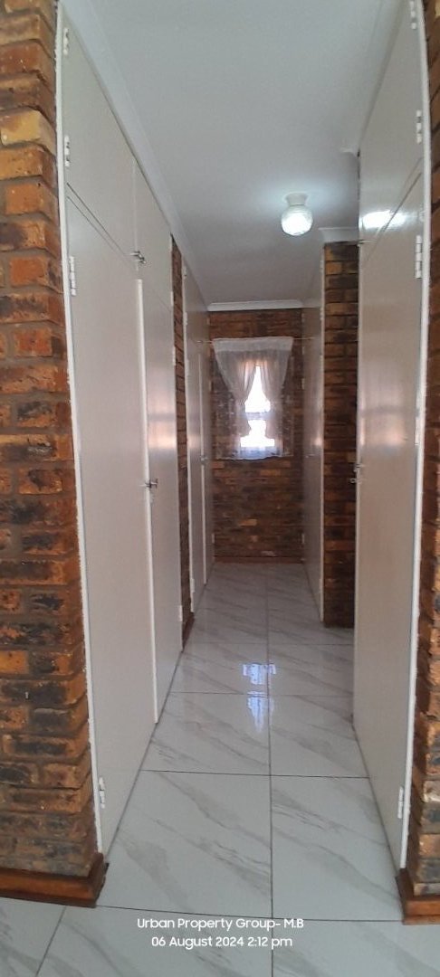 4 Bedroom Property for Sale in Sunward Park Gauteng