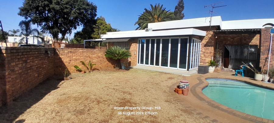 4 Bedroom Property for Sale in Sunward Park Gauteng