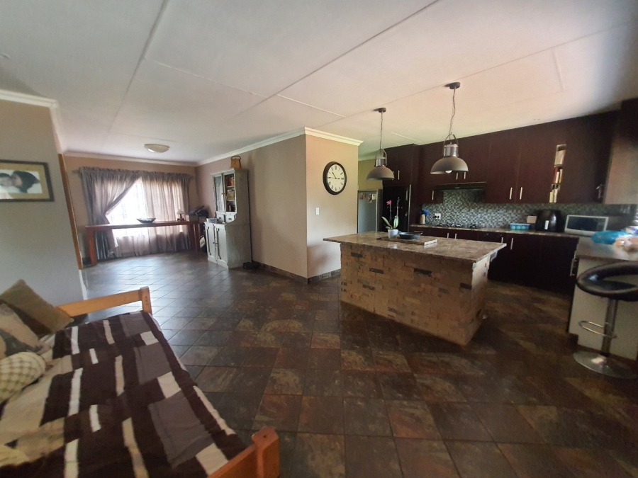 3 Bedroom Property for Sale in Grootfontein Country Estate Gauteng