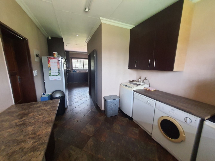 3 Bedroom Property for Sale in Grootfontein Country Estate Gauteng