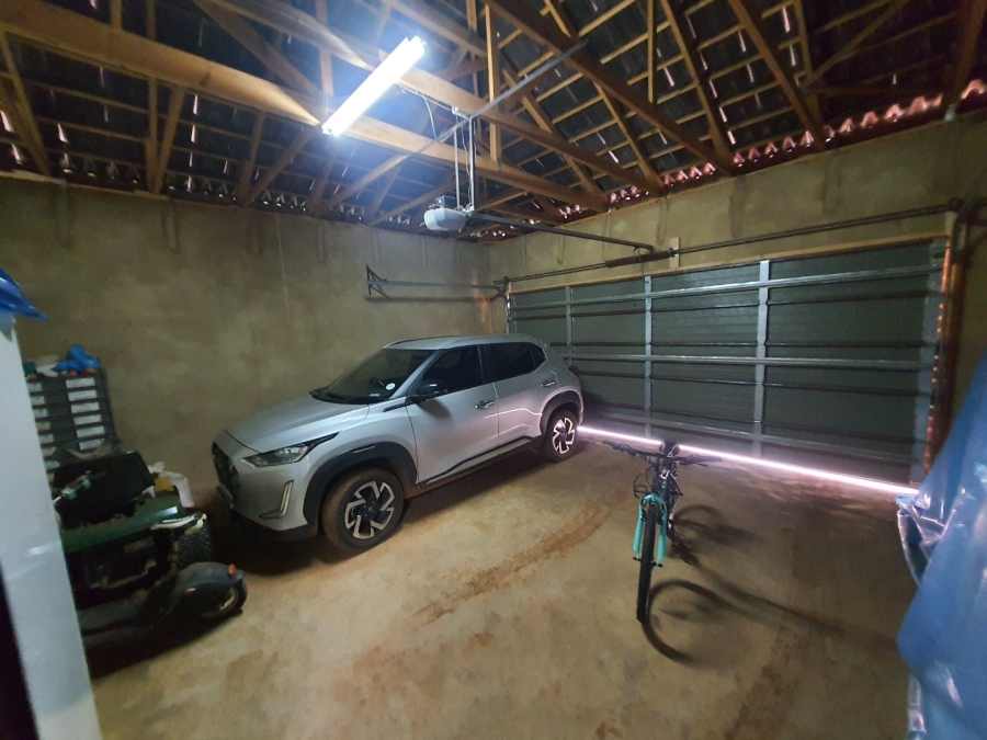 3 Bedroom Property for Sale in Grootfontein Country Estate Gauteng