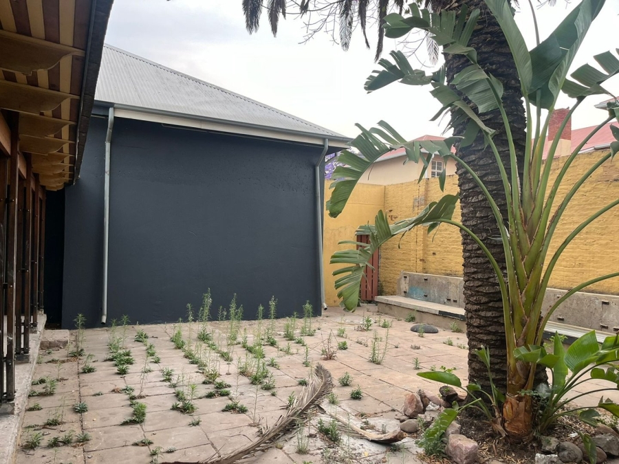 To Let Commercial Property for Rent in Arcadia Gauteng