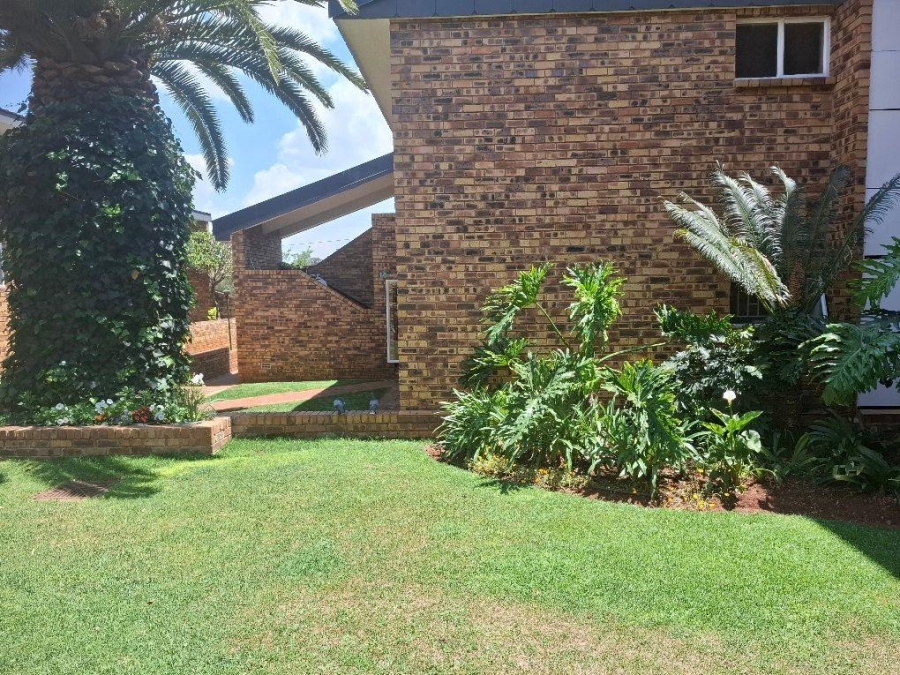 2 Bedroom Property for Sale in Eastleigh Gauteng