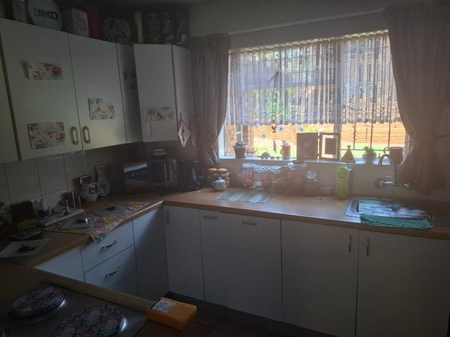 2 Bedroom Property for Sale in Eastleigh Gauteng