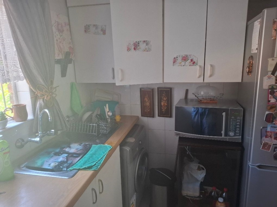 2 Bedroom Property for Sale in Eastleigh Gauteng