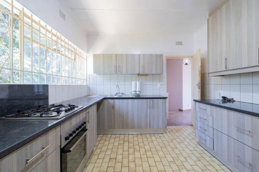 To Let 3 Bedroom Property for Rent in Gillview Gauteng