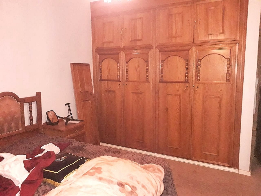 4 Bedroom Property for Sale in Lenasia Ext 11 Gauteng