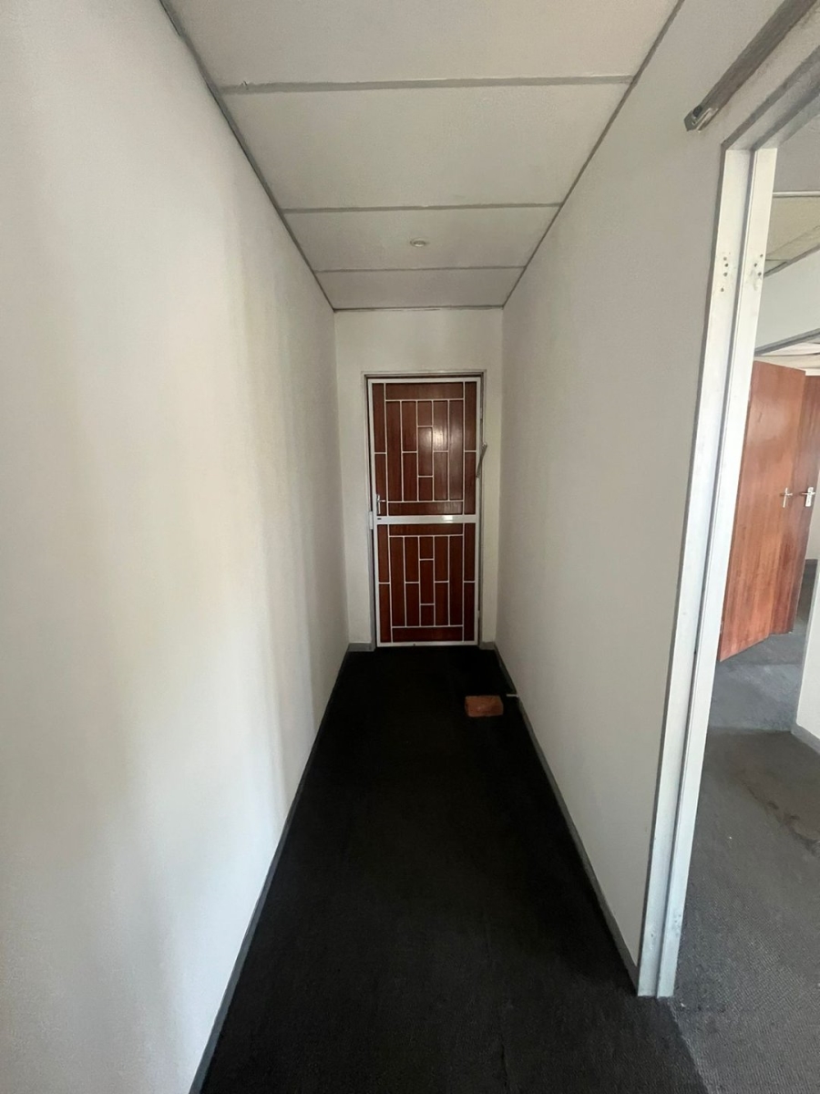 To Let Commercial Property for Rent in Murrayfield Gauteng