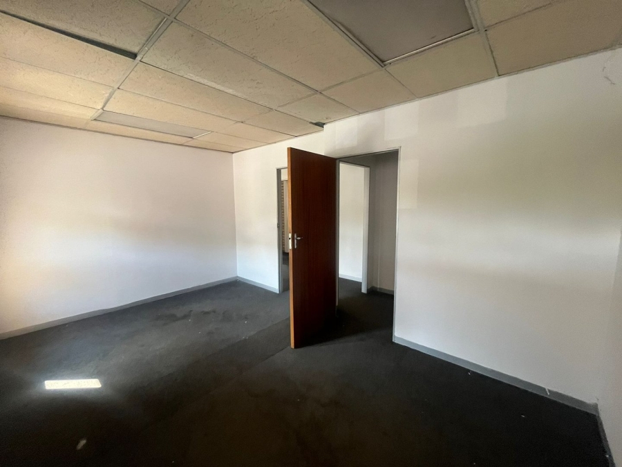 To Let Commercial Property for Rent in Murrayfield Gauteng