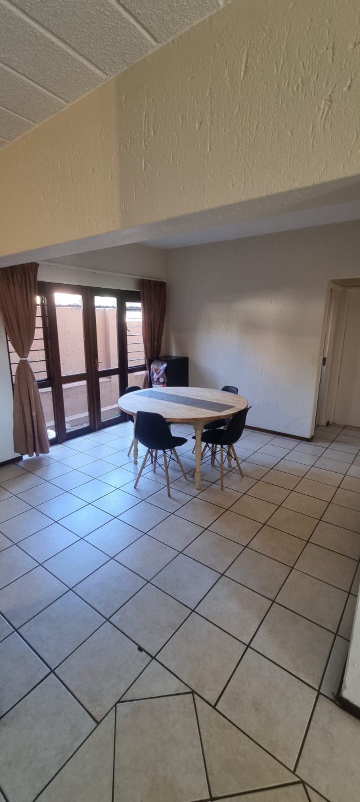 2 Bedroom Property for Sale in Douglasdale Gauteng