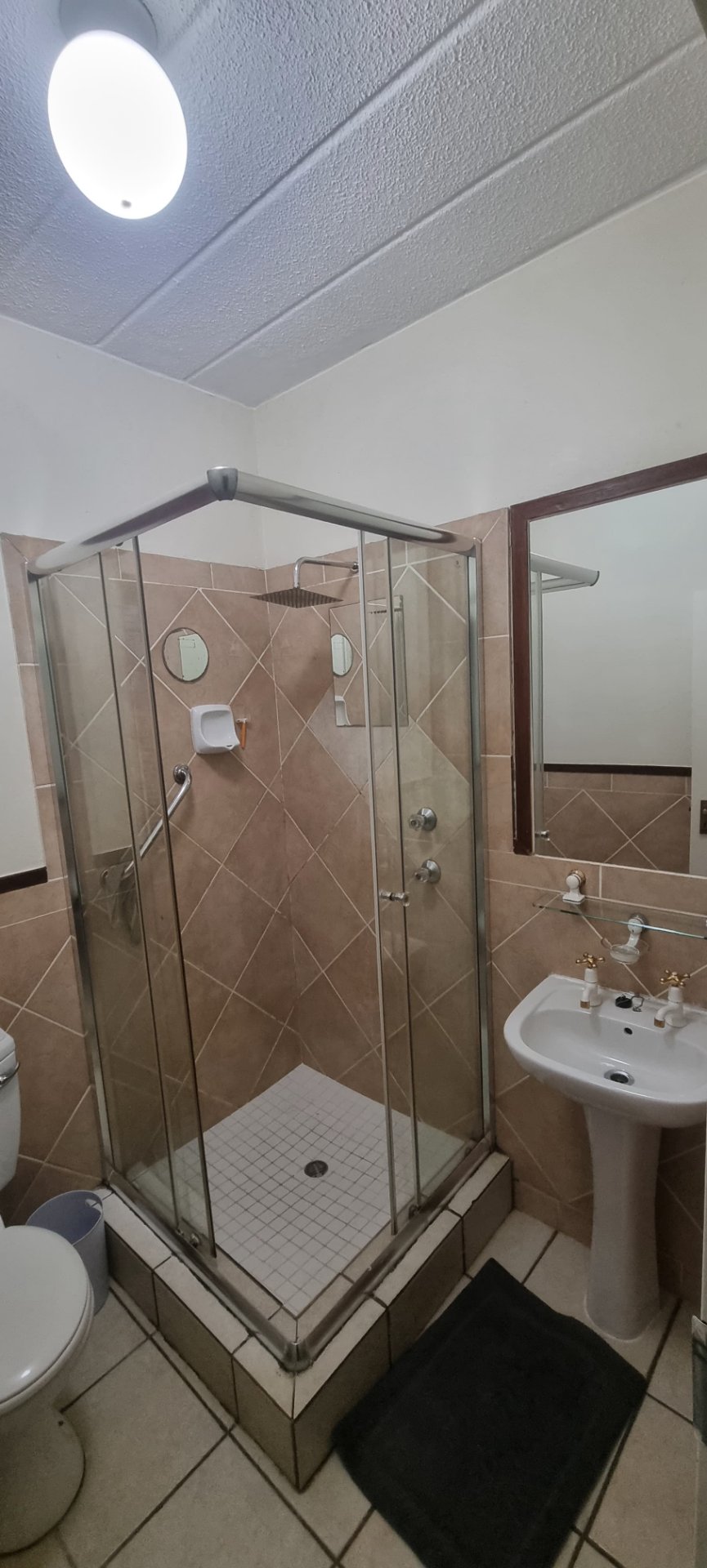 2 Bedroom Property for Sale in Douglasdale Gauteng