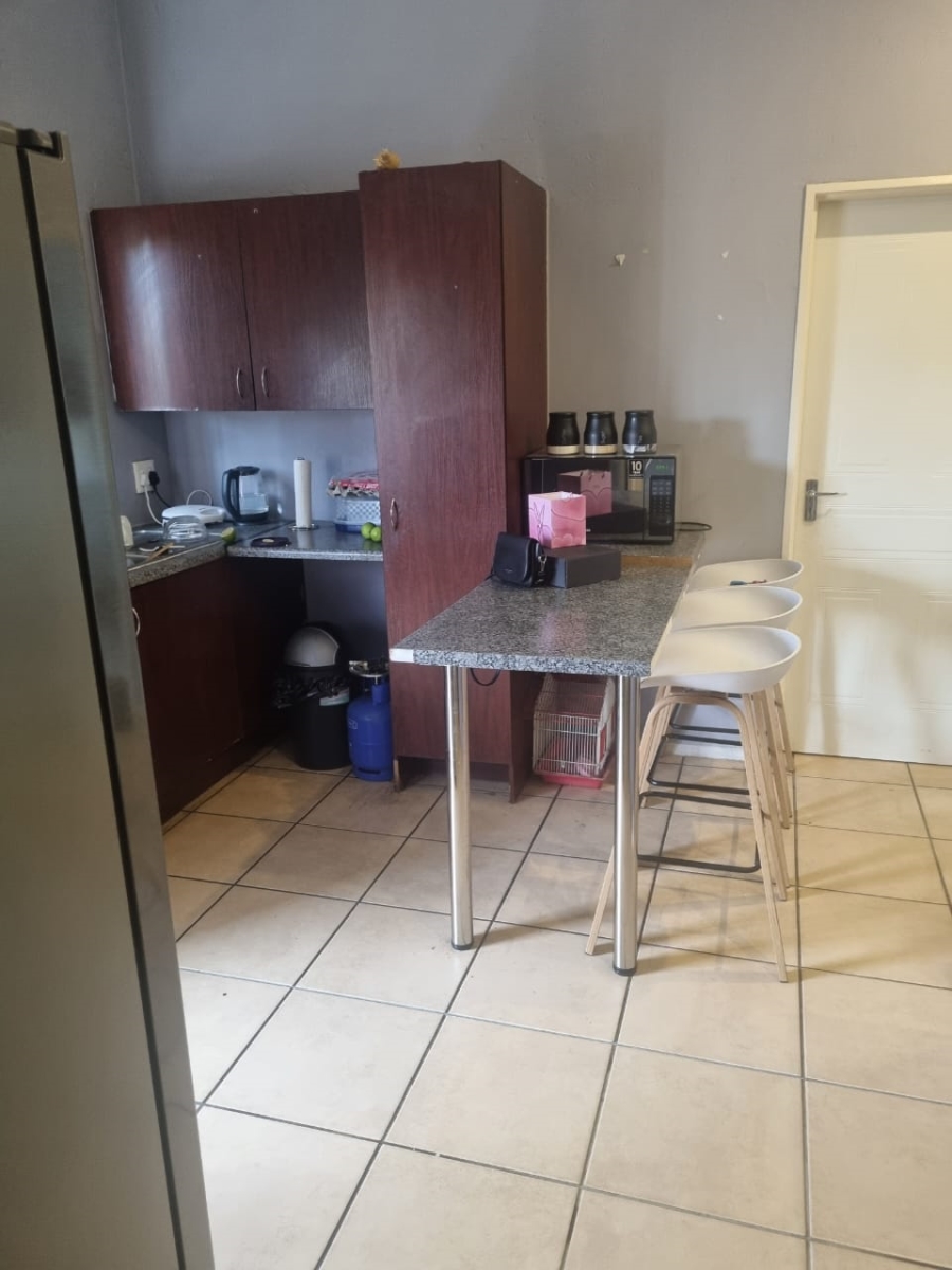2 Bedroom Property for Sale in Brentwood Park AH Gauteng