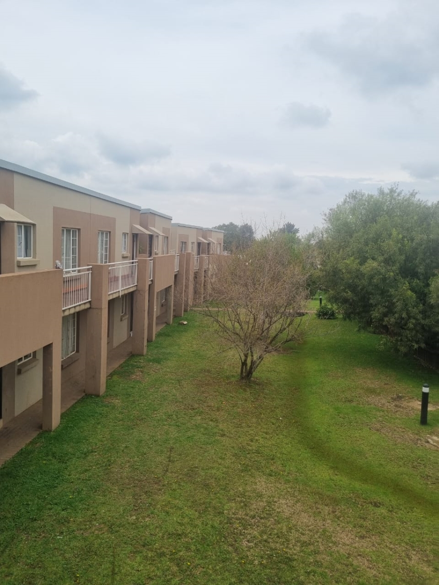 2 Bedroom Property for Sale in Brentwood Park AH Gauteng