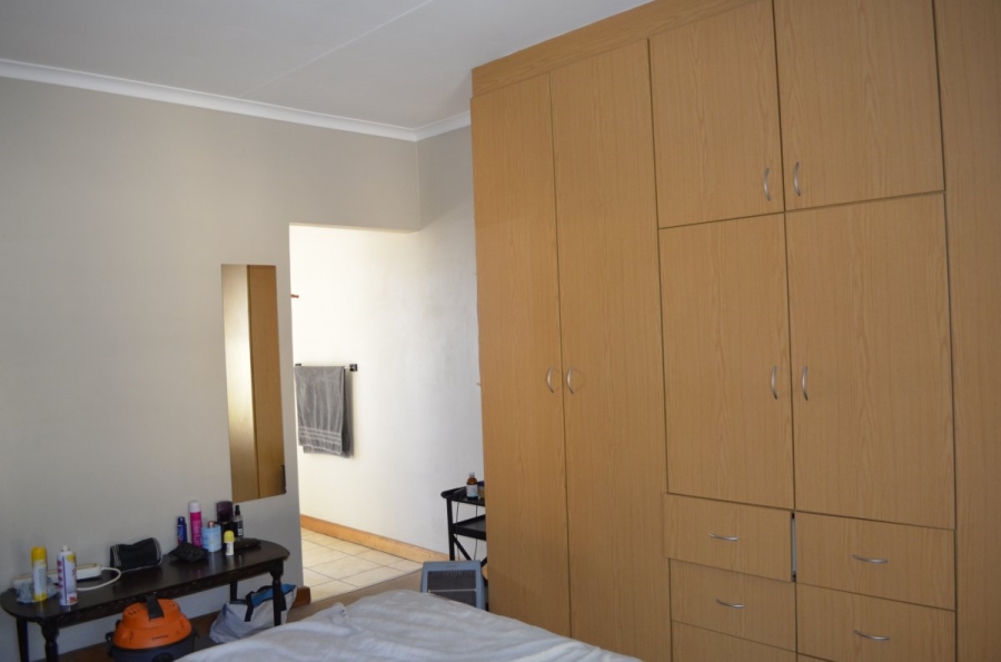 3 Bedroom Property for Sale in Isandovale Gauteng