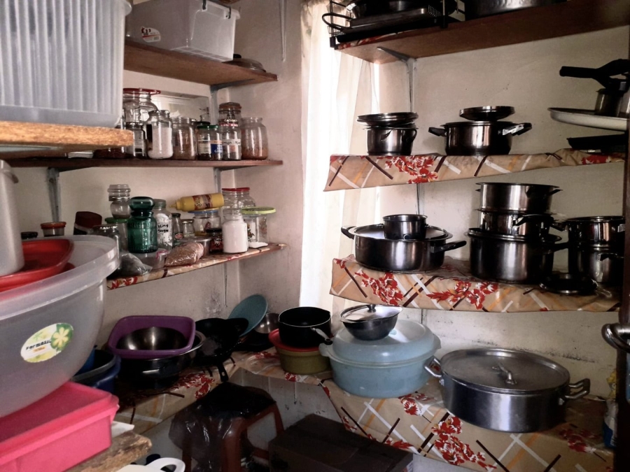 6 Bedroom Property for Sale in Lenasia Ext 1 Gauteng