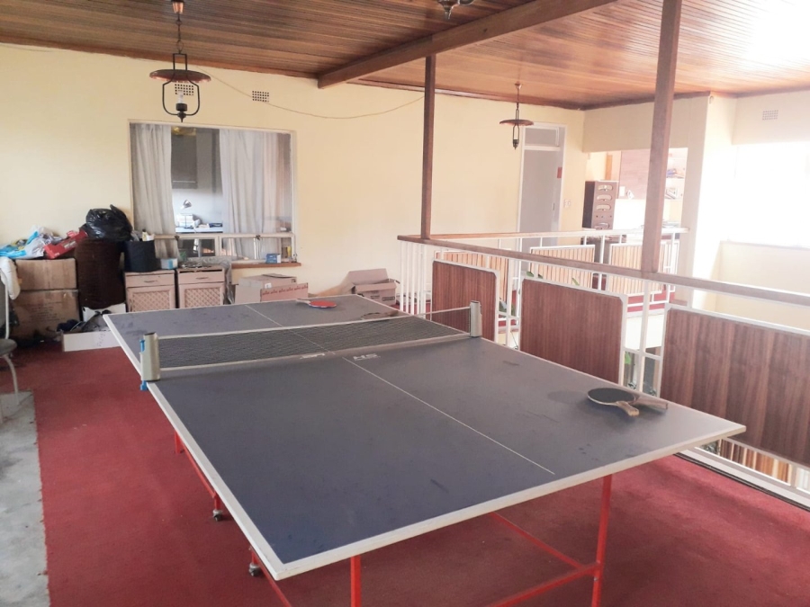 6 Bedroom Property for Sale in Lenasia Ext 1 Gauteng