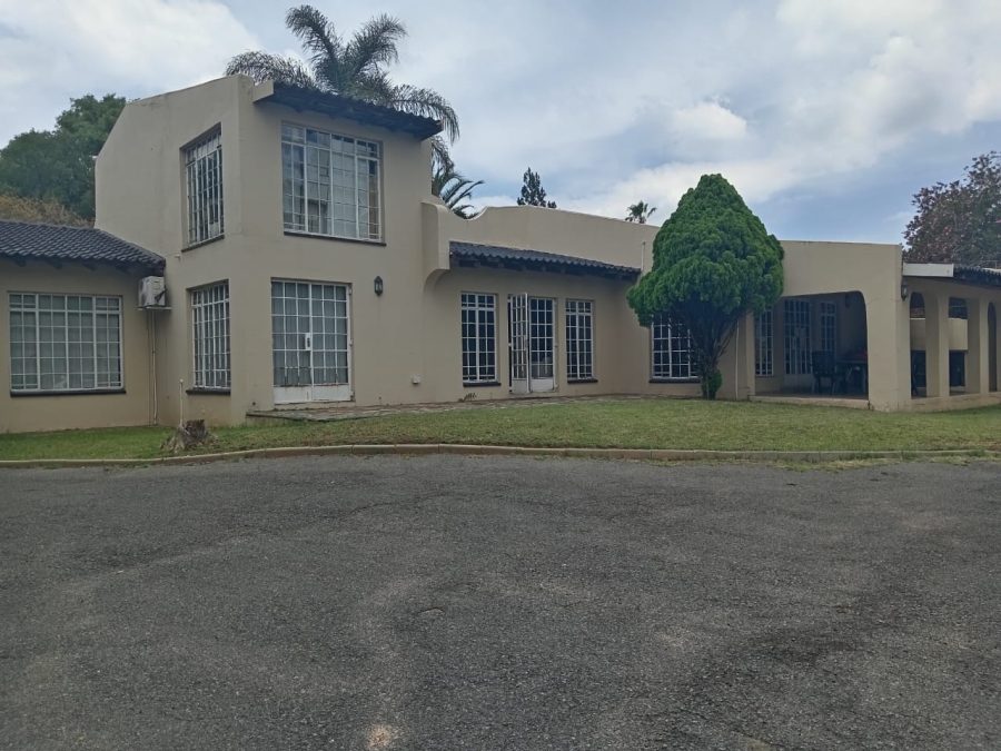 Commercial Property for Sale in Woodmead Gauteng