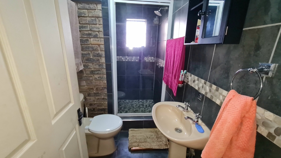 Commercial Property for Sale in Grootvaly AH Gauteng