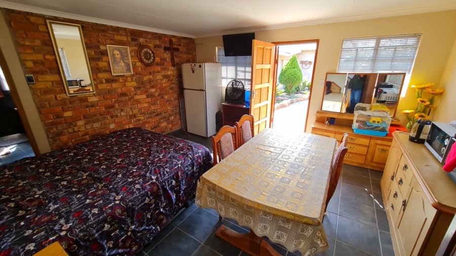 Commercial Property for Sale in Grootvaly AH Gauteng