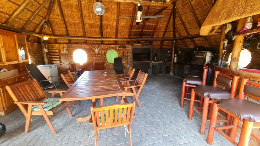 Commercial Property for Sale in Grootvaly AH Gauteng