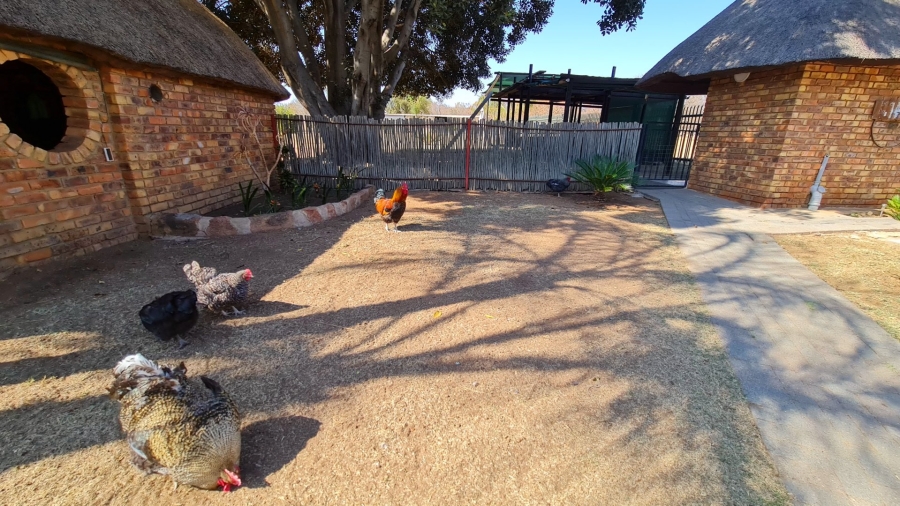 Commercial Property for Sale in Grootvaly AH Gauteng