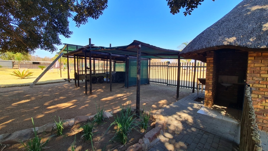 Commercial Property for Sale in Grootvaly AH Gauteng