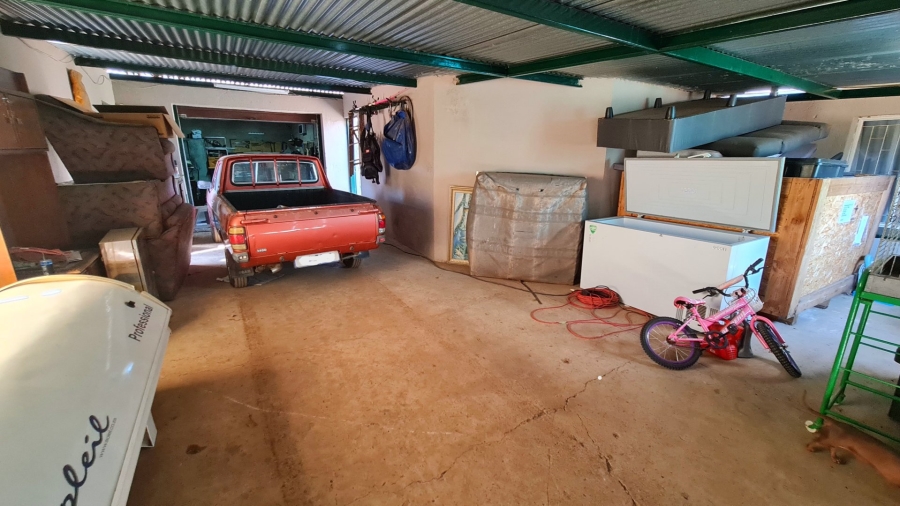 Commercial Property for Sale in Grootvaly AH Gauteng