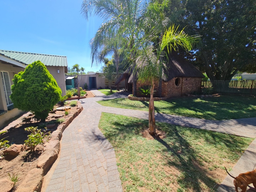 Commercial Property for Sale in Grootvaly AH Gauteng