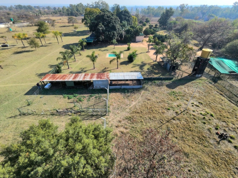 Commercial Property for Sale in Grootvaly AH Gauteng