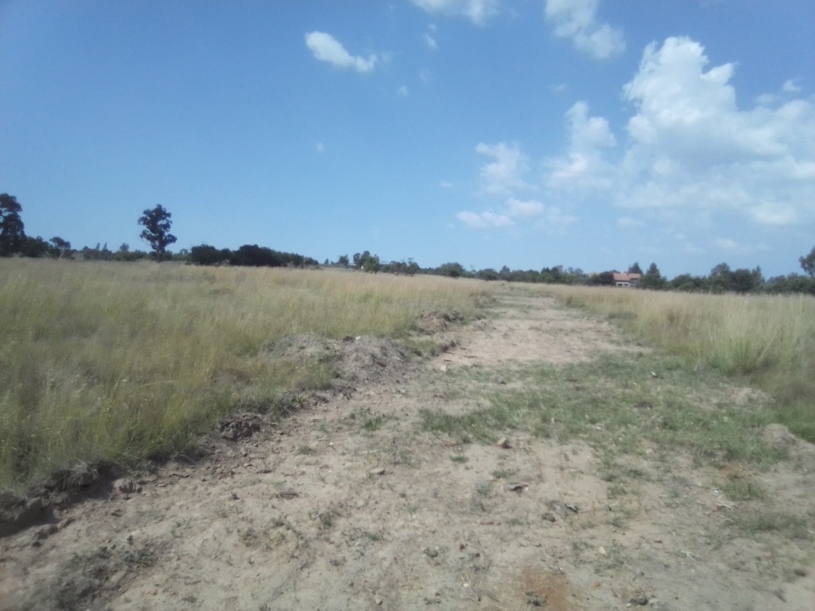 To Let Commercial Property for Rent in Laezonia Gauteng