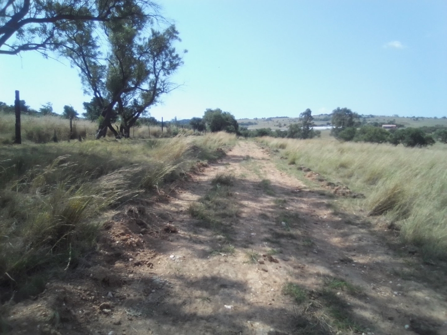 To Let Commercial Property for Rent in Laezonia Gauteng