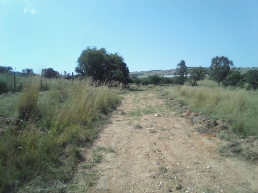 To Let Commercial Property for Rent in Laezonia Gauteng
