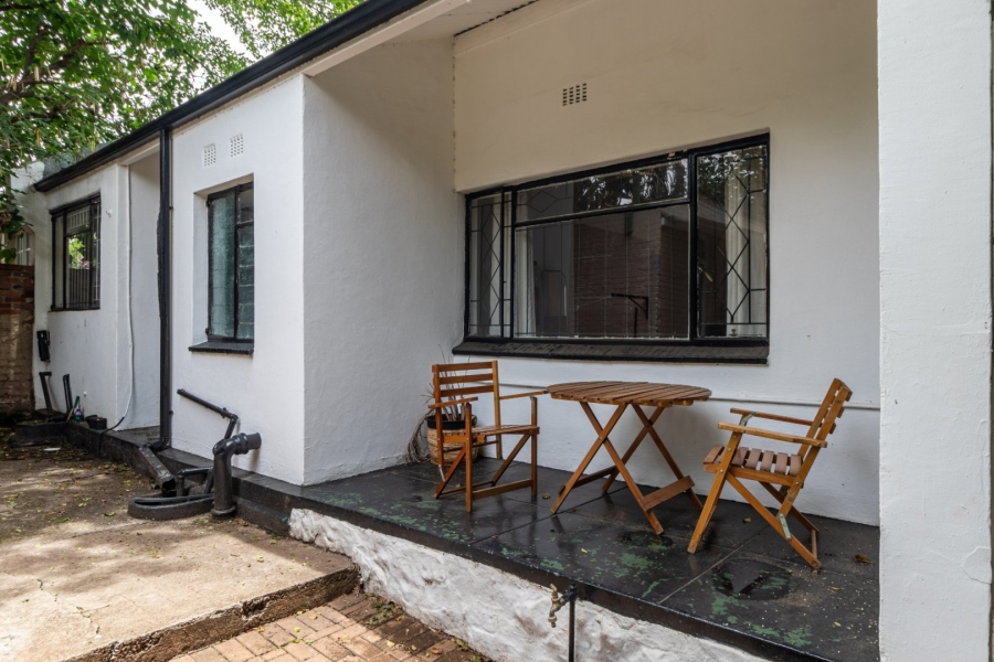 To Let 2 Bedroom Property for Rent in Melville Gauteng
