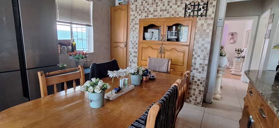 2 Bedroom Property for Sale in Noycedale Gauteng