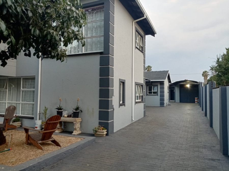 4 Bedroom Property for Sale in Silverton Gauteng