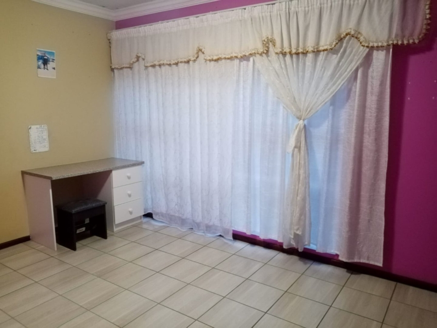 4 Bedroom Property for Sale in Silverton Gauteng