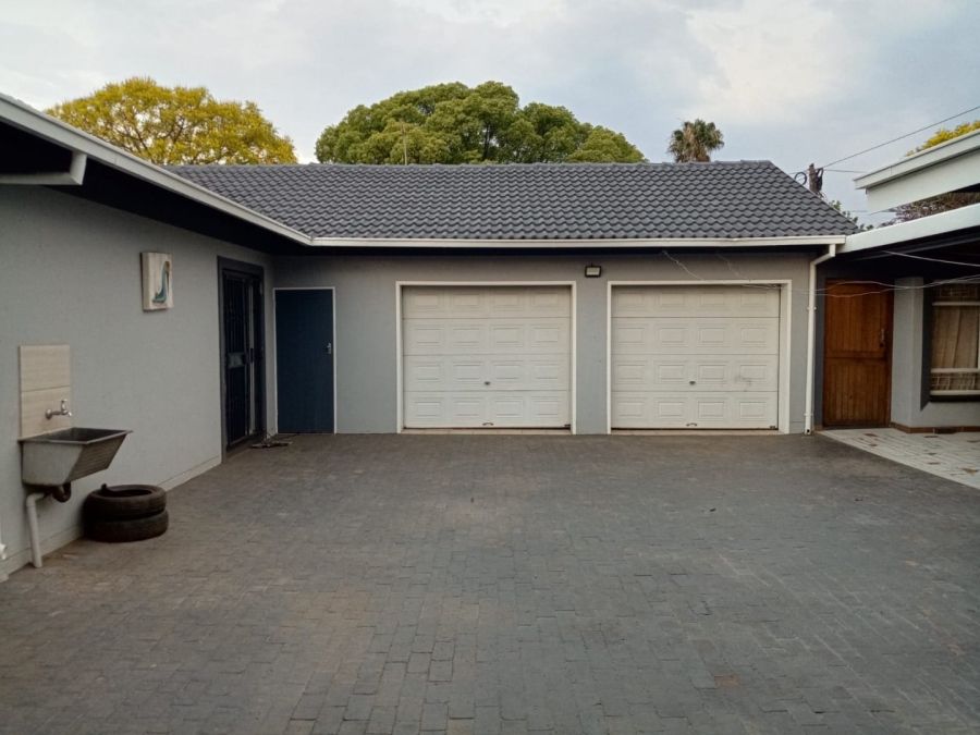 4 Bedroom Property for Sale in Silverton Gauteng