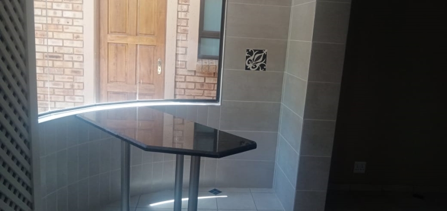 To Let 4 Bedroom Property for Rent in Meyersdal Gauteng