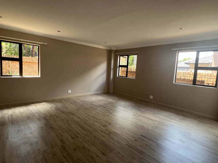 To Let 4 Bedroom Property for Rent in Meyersdal Gauteng