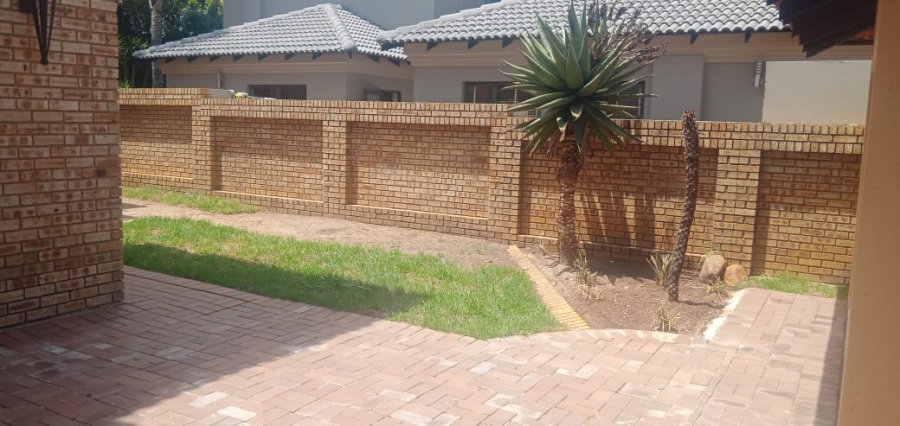 To Let 4 Bedroom Property for Rent in Meyersdal Gauteng