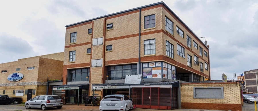 Commercial Property for Sale in Lenasia Ext 1 Gauteng