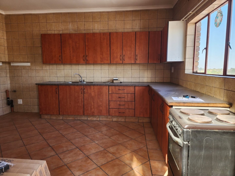 To Let 2 Bedroom Property for Rent in Ravensklip Gauteng