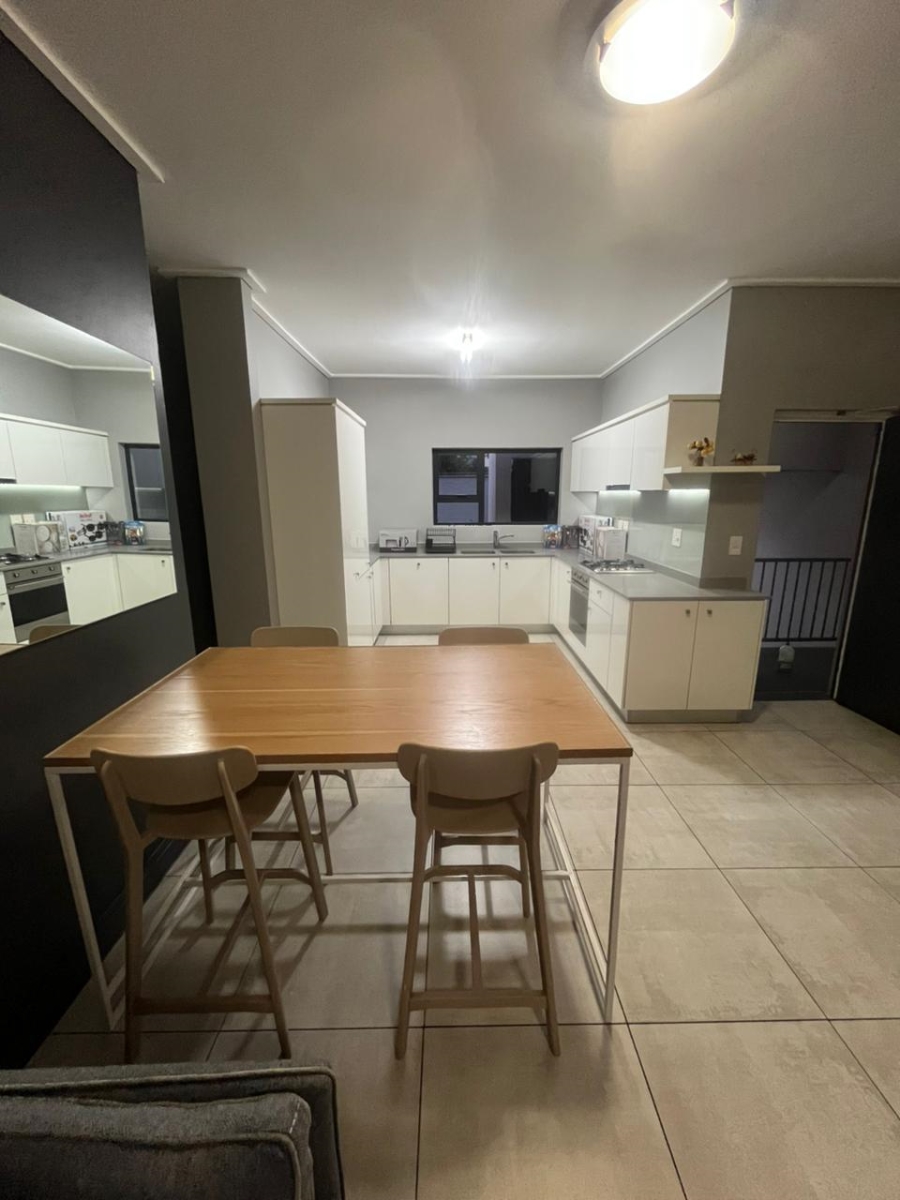 To Let 2 Bedroom Property for Rent in The Polofields Gauteng