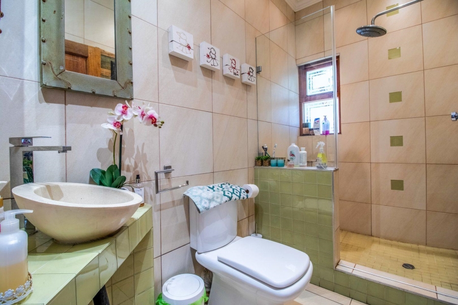 To Let 5 Bedroom Property for Rent in Kensington Gauteng